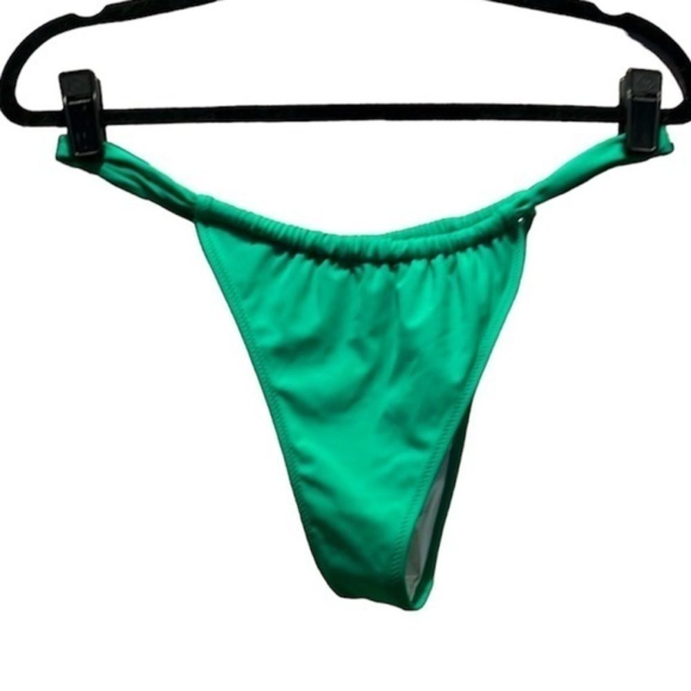 New Shade & Shore Women's High Leg Extra Cheeky Bikini Bottoms NWOT